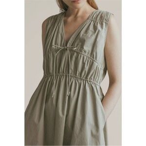 NEW MOD REF cotton tie front midi dress in sage